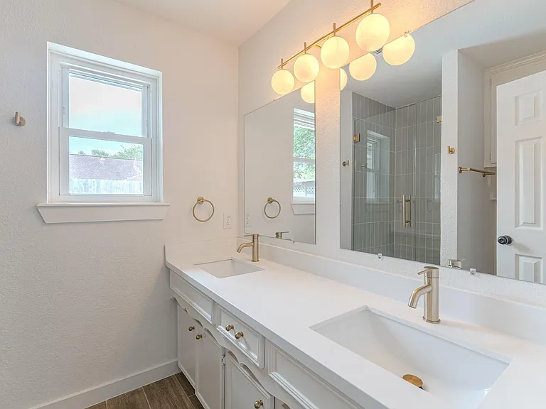 10519 Kirkwren Dr — Photo 28
