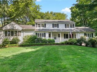 163 Long Hill Rd E, Briarcliff Manor, NY 10510