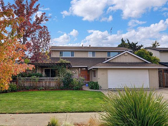 5th image of 3570 Amber Dr
