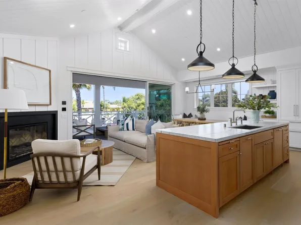 747 Orange Ave #301, Coronado, CA 92118