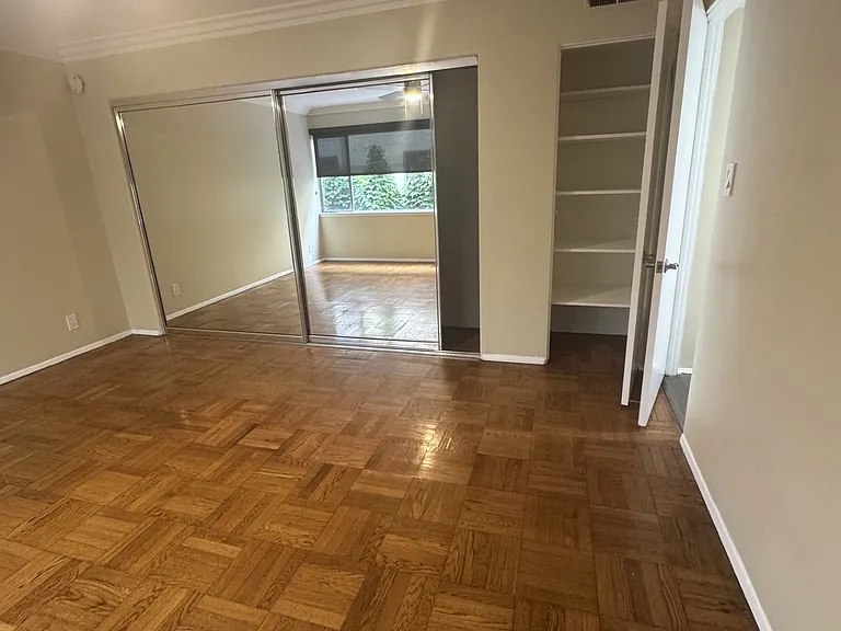 633 Ocean Ave — Photo 12