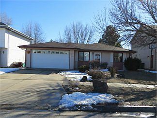 1st image of 541 Lakeshore Dr