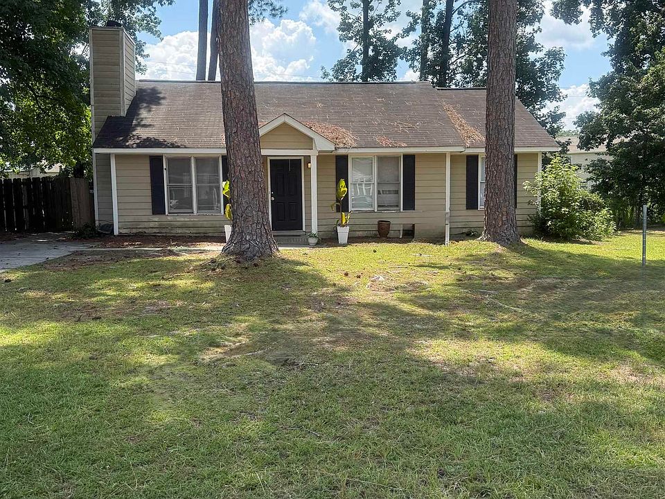 1st image of 2716 S Partridge Cir