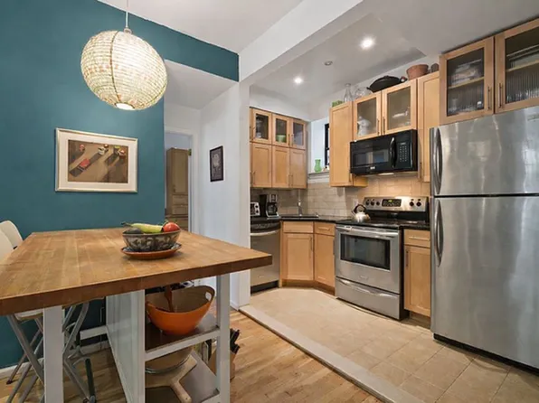 338 Prospect Pl APT 1B, Brooklyn, NY 11238