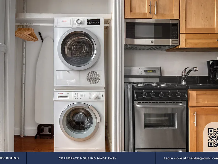 221 Mott St #5 — Photo 10