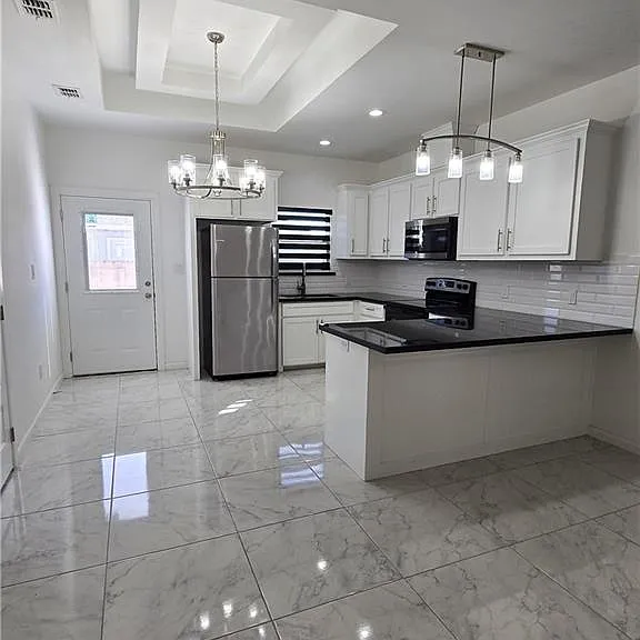 918 N Woodson Ave #3 — Photo 2