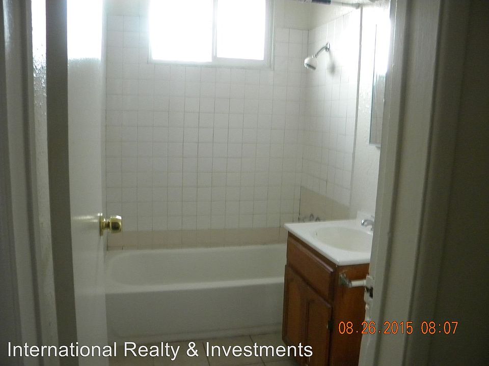 1st image of 1248 1/2 W 96th St