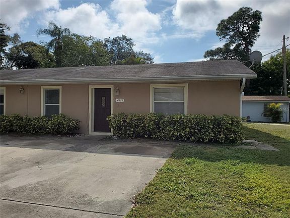 5th image of 4127 11th Ave W