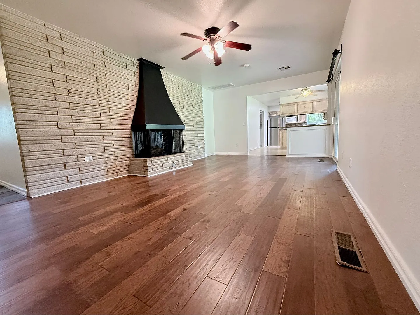 Large 3BD 2BA Home w/ Bonus Area in NW OKC, Edgewater Neighborhood!! — Photo 1