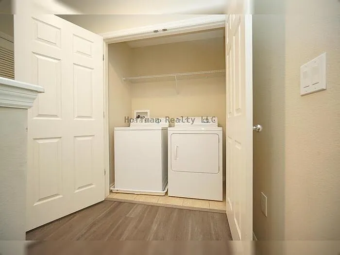 6938 Towne Lake Rd — Photo 17