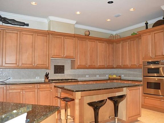 4th image of 5003 Waterkey Way