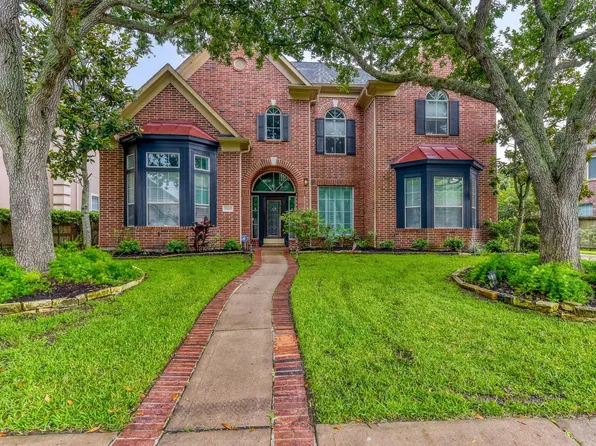 2610 W Bainbridge Cir, Pearland, TX 77584