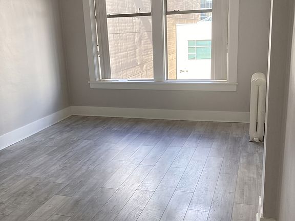 2nd image of 777 Burrard St #53567
