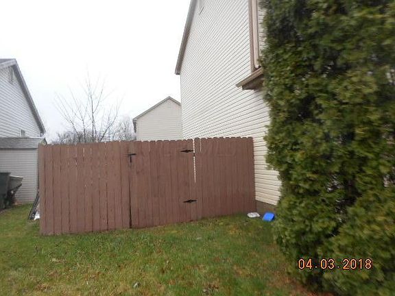 4th image of 190 Brackbill Ct