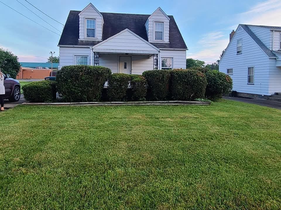 1st image of 2053 Medford Ave