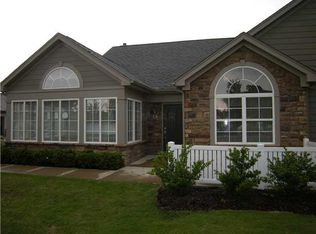 297 Stonevillage Cv W #50, Collierville, TN 38017