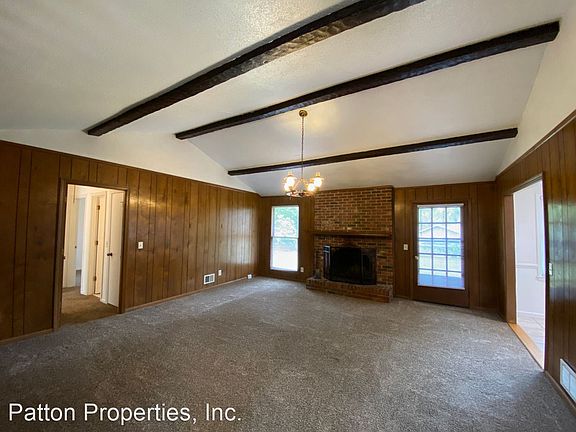 3rd image of 517 Humble Dr