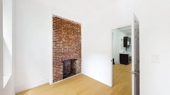 Rented by Keller Williams NYC | media 23