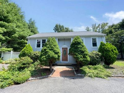21 Icarus Ln, Attleboro, MA, 02703