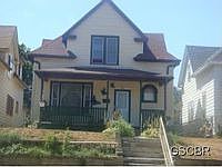 1st image of 915 Virginia St