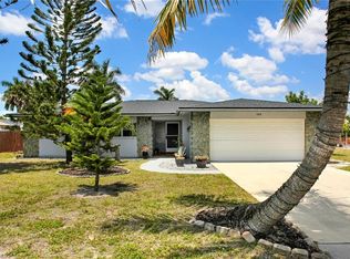 103 Oakland Hills Dr, Naples, FL 34113