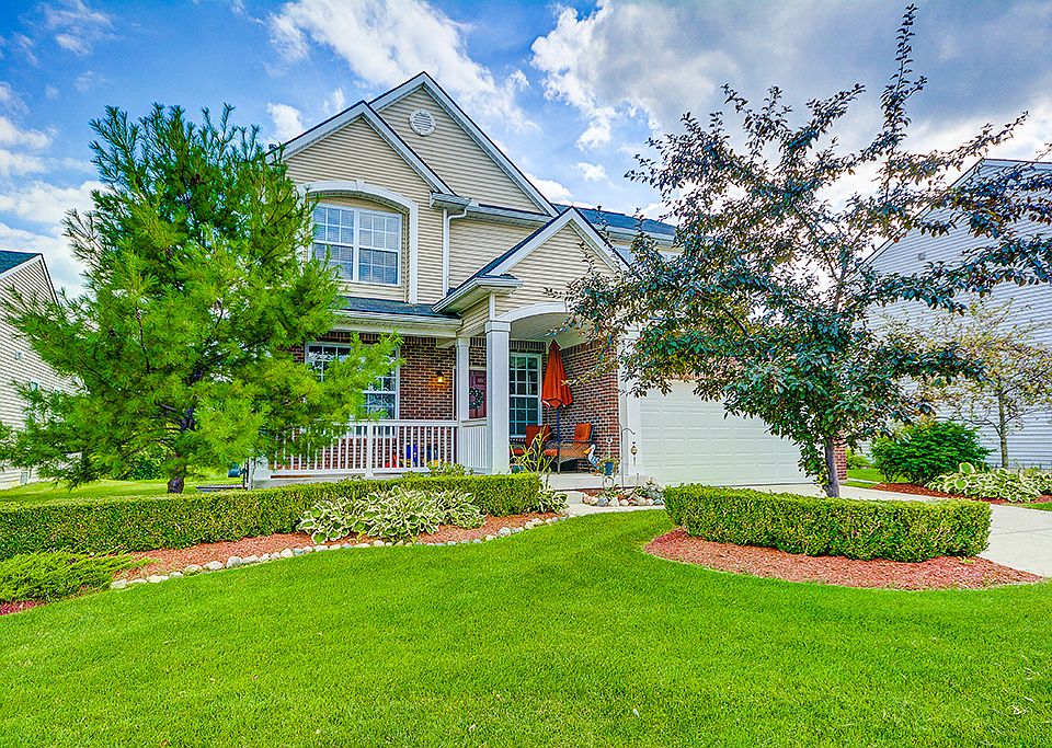 1st image of 9054 Creekway Dr