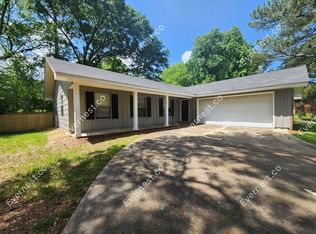 1563 Dorgan St, Jackson, MS 39204