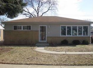 8223 N Oconto Ave, Niles, IL 60714