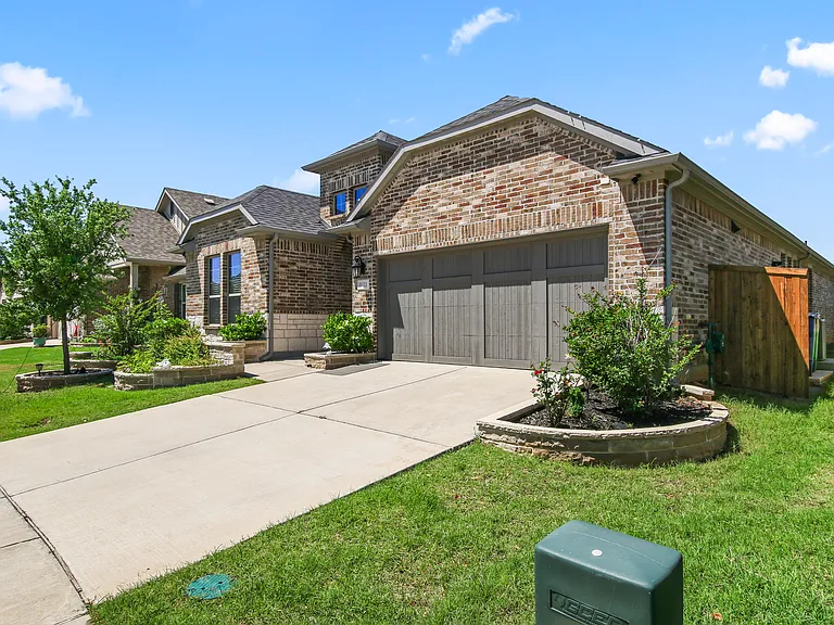 3121 Sunnyside Dr — Photo 27