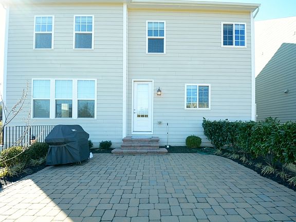 4th image of 6614 Jessamine Ln