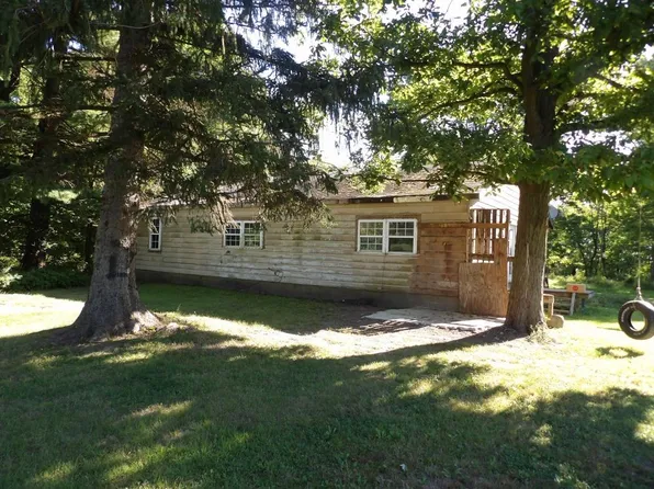 119 N Summit Rd, Greenville, PA 16125