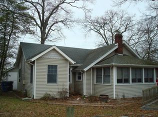 215 Grover Rd, Toms River, NJ 08753