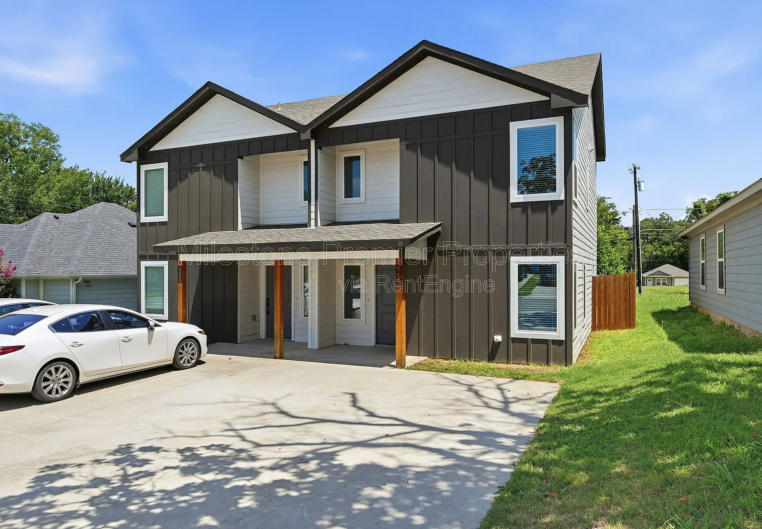 3 bed, 3.0 bath, 1452 sqft, $1,395 — Photo 2