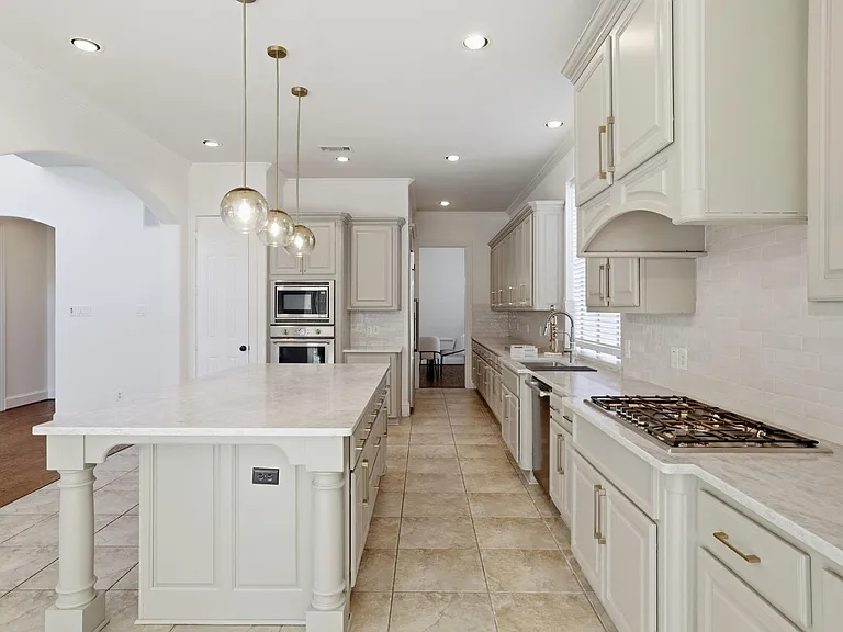 25707 Pierrmont Ct — Photo 30