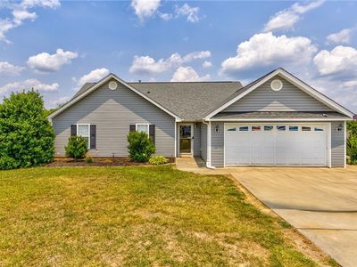 525 Creekview Ct, Burlington, NC, 27217