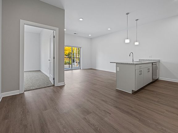 5th image of 1866 E 93rd St #206
