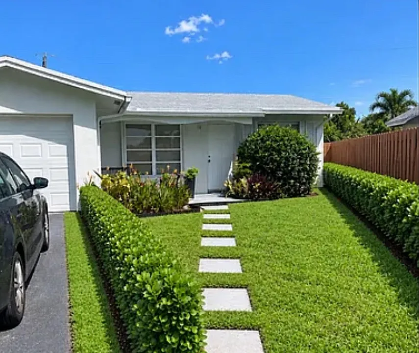 4460 NW 18th Ave