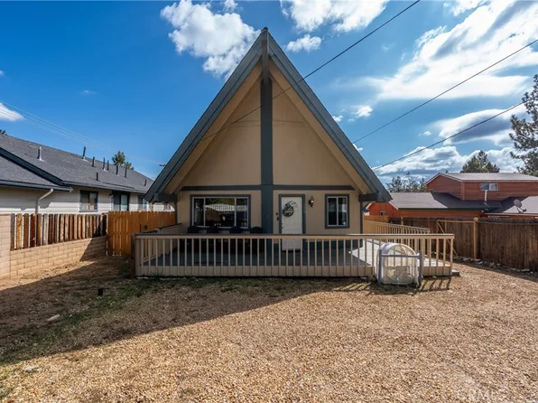 115 Sunset Ln, Sugarloaf, CA 92386