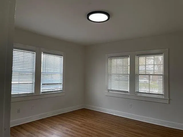 1011 Hancock St — Photo 8
