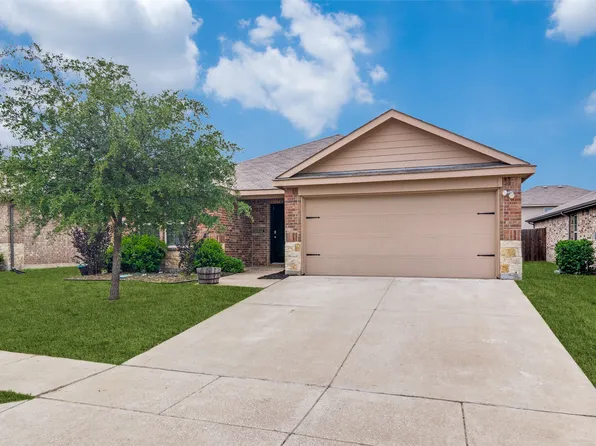 877 Darst Dr, Fate, TX 75189