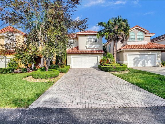 3rd image of 10339 NW 56th Ter