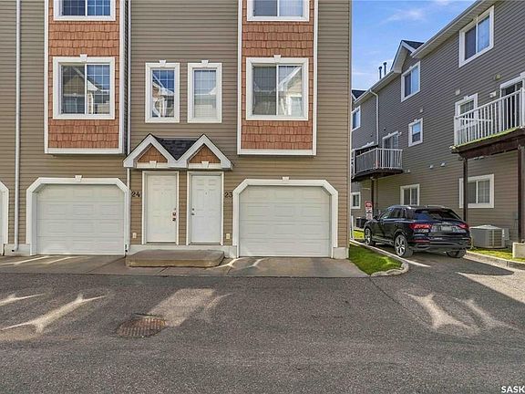 3rd image of UNIT 23-302 Herold ROAD