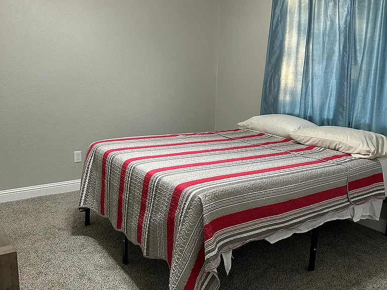 2804 S 18th Ave — Photo 14