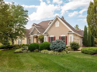17417 Country Lake Estates Rdg, Chesterfield, MO 63005