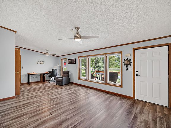5th image of 809 Ashton Ave #A