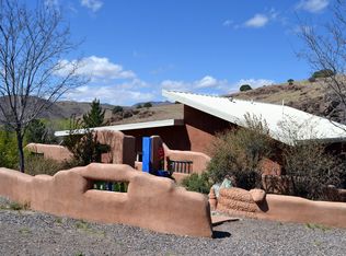 73 Hot Springs Canyon Rd, San Lorenzo, NM 88041