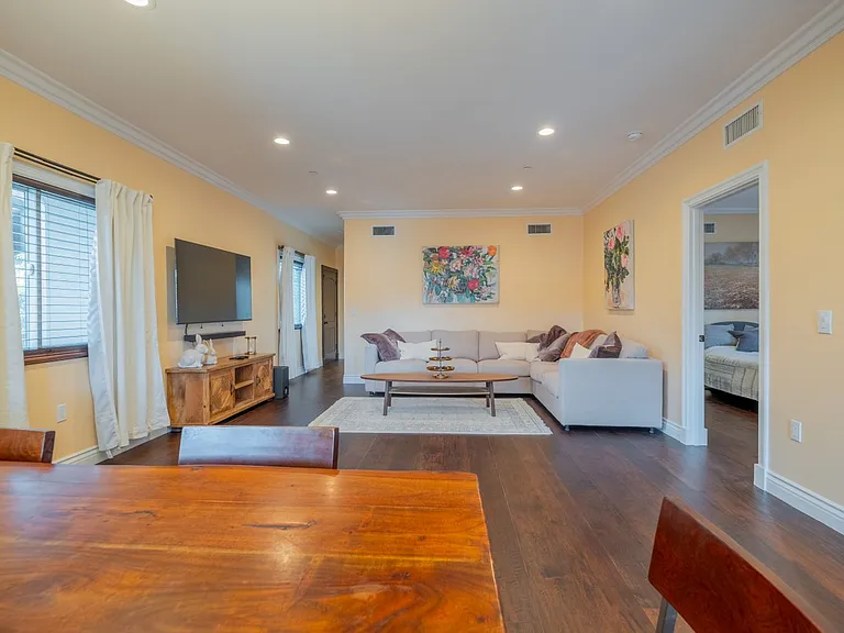 4441 Alumni Ave — Photo 10