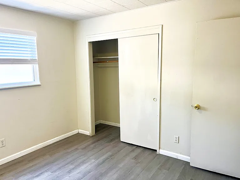 3976 Mission Rd — Photo 13