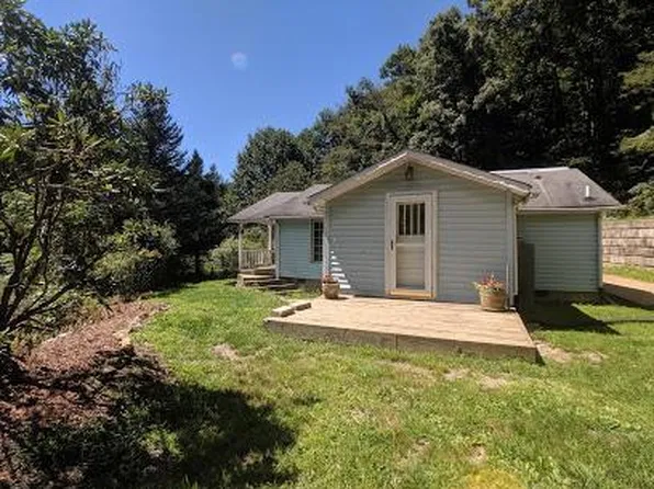 305 Spicewood Valley Rd, Sylva, NC 28779