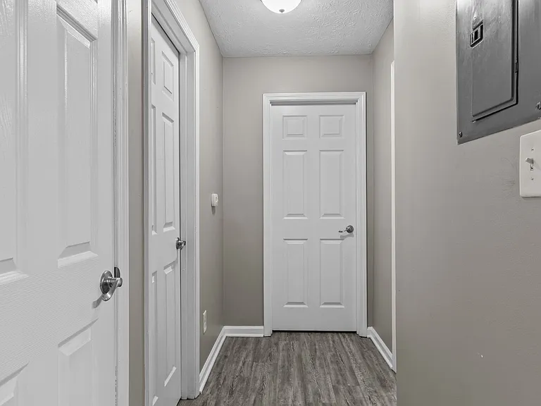 345 Bypass Plaza Dr — Photo 11
